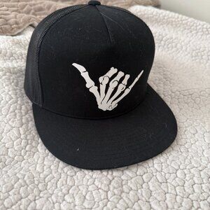 Skeleton Hang-Ten Trucker Snapback
